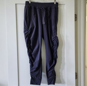Athleta Attitude Jogger Pants Side Ruched Size 4
